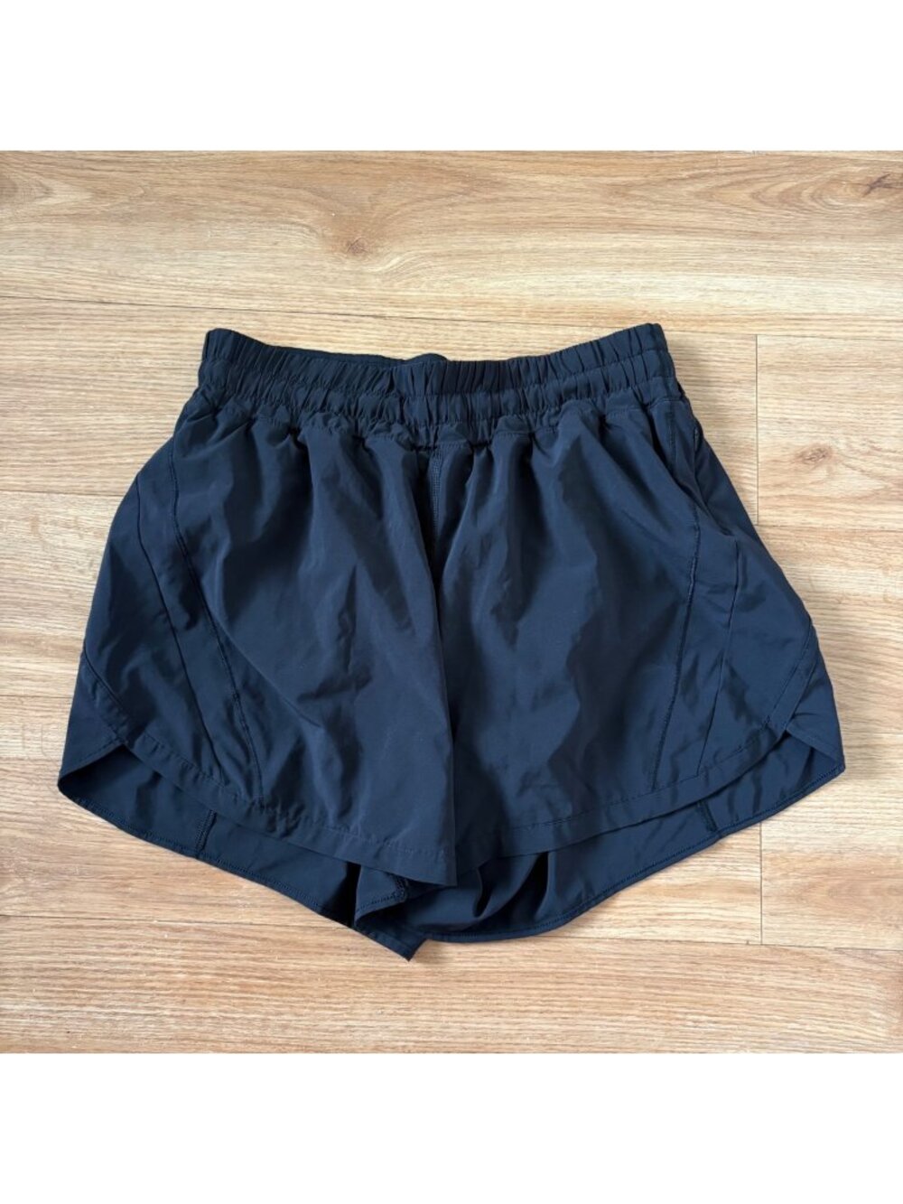 Lululemon Athletic Track That HR Short Lined 5” Black Women’s Size 12